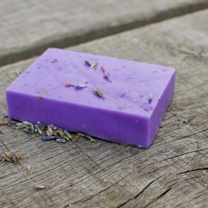 Lavender Scented Purple Soap: Vegan Artisan Floral Bar with Dried Lavender