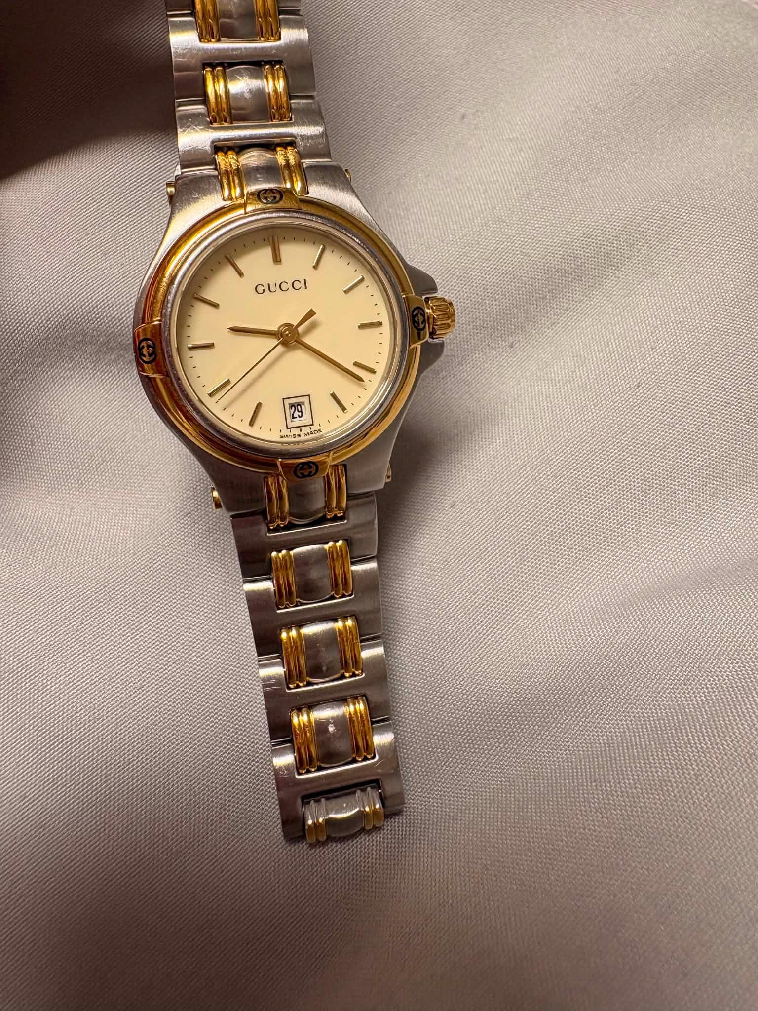 Vintage Gucci Silver Watch - Etsy