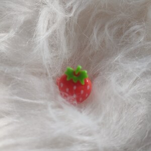 Strawberry ring image 3