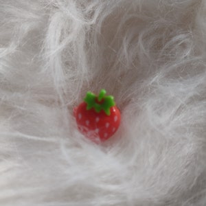 Strawberry ring image 1