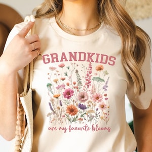 Floral boho grandma shirt for mother&#39;s day, gigi flower tshirt for birthday gift, mimi gift for pregnancy announcement, new gigi grandma tee