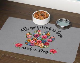 Alfombrilla para perros con estampado floral de huellas, impermeable y antideslizante para comedero de mascotas.
