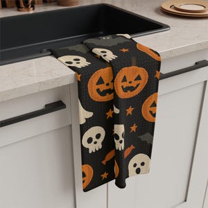 Halloween Microfiber Tea Towel: Ghost, Pumpkin, and Bat Design