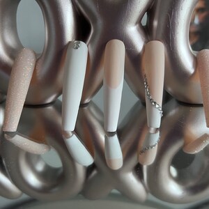 Porcelain Press On Nails: Hand Painted Wedding Nail Art