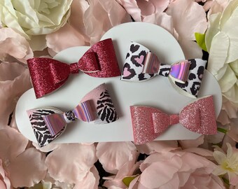 Girls pink hairbows