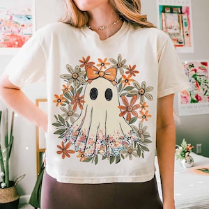 Halloween Lace Ghost T Shirt Spooky Coquette T-Shirt Girly Ghost Orange Bow T Shirt Lacey Ghost Tee Comfort Colors Spooky Season Top Outfit