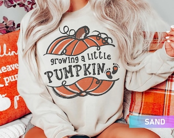 Growing a little Pumpkin Sweatshirt, Fall Maternity Crewneck, Thanksgiving Pregnancy Announcement Shirt 2023, Halloween Mommy to Be Sweater