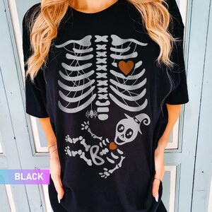 Skeleton Maternity Halloween Shirt, Pregnant Skeleton Shirt, Halloween Pregnancy Shirt, Baby Skeleton Shirt, Pregnancy Shirt, New Mom Shirt