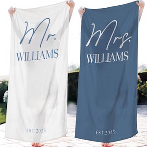 Custom Couple Towel, Personalized Mr and Mrs Beach Towel, His and Hers Newlywed Gift, Just Married Bride Gift, Wedding Gift, Honeymoon Gift