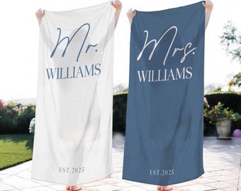 Custom Couple Towel, Personalized Mr and Mrs Beach Towel, His and Hers Newlywed Gift, Just Married Bride Gift, Wedding Gift, Honeymoon Gift