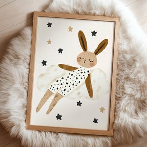 Arte de pared para habitación de bebé con diseño de conejito durmiendo sobre una nube, estampado de animales, póster neutro para niños, obra de arte de cielo estrellado para dormitorio de género neutro