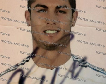 Autógrafo a mano y real de Cristiano Ronaldo 2010 Real Madrid Cr9 en su primer año en el equipo blanco.