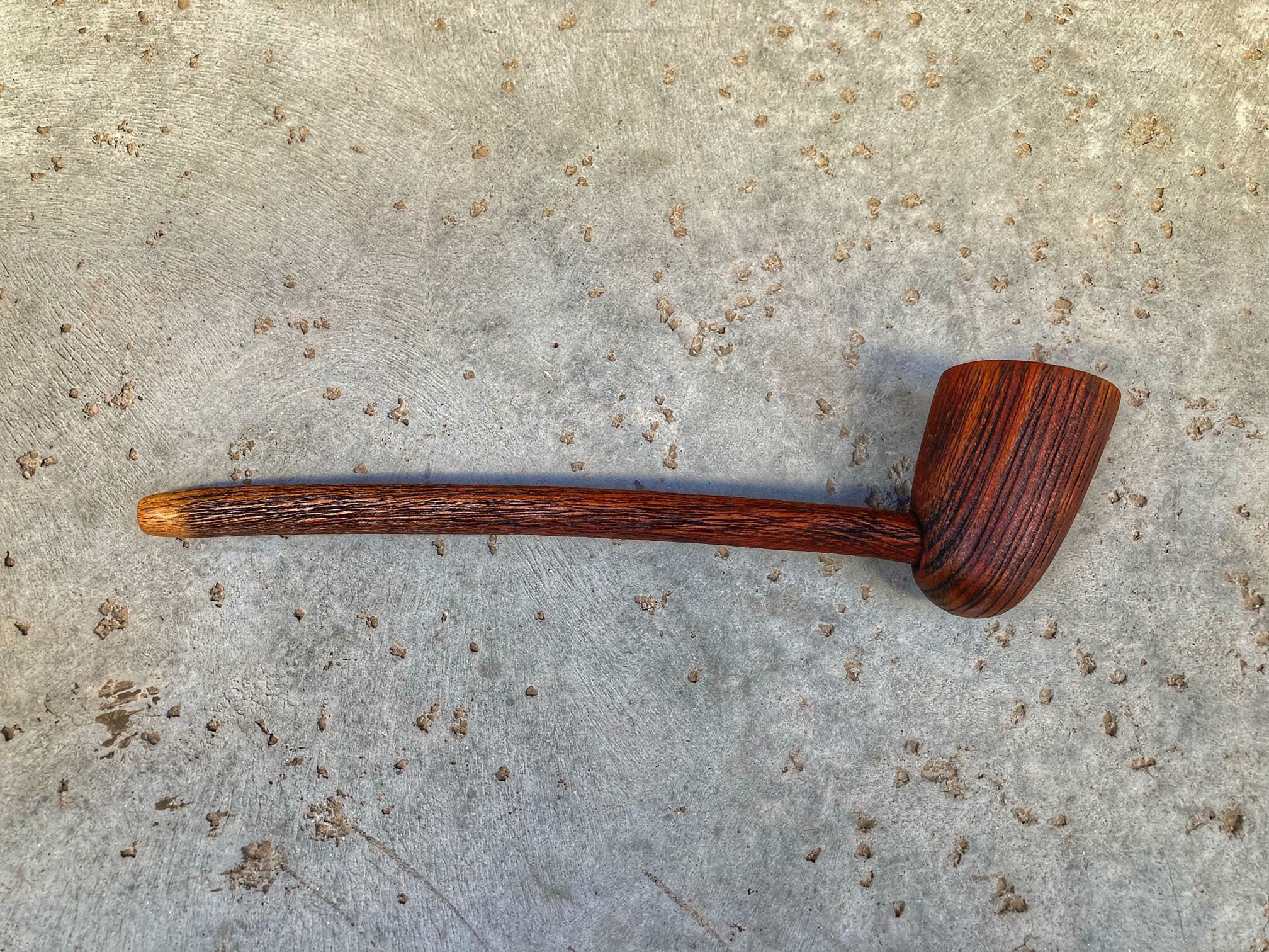 Ranger Pipe Fantasy Wooden Tavern Tobacco Pipe Brushed Black and Tan