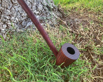 Handgefertigte Wicca Pfeife: Pfeife mit langem Stiel aus Kirschholz