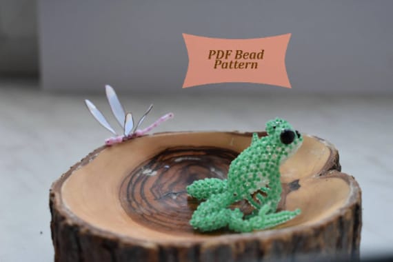 Green beaded frog, Beading instructions for beginners, beading tutorials, Beading pattern pdf, Beadwork pattern. 3d beading animal.