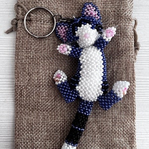 Zelfstudie kralen. Hoe maak je een pdf-patroon voor katten. Kralenpatronen van een sleutelhanger met kralen. Kralen dierendecor Kat met kralen Dier met kralen afbeelding 8