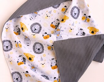 Baby Cotton Muslin Waffle Blanket, Newborn Gift , Baby Room Decor, Baby Muslin Swaddle, Leon Animals Blanket, Organic Baby Swaddle