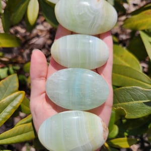 Pistachio Calcite Palmstone, Crystal Palmstone, Gemstone Palmstone, Crystal Gifts, Rocks and Minerals, Green Calcite, Pistachio Calcite, Gem