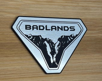 2x Badlands Car Custom Engraved Acrylic Fender Car Emblem Badge Logo Truck Sport Offroad 4x4 SUV Truck Adhesive Easy Install