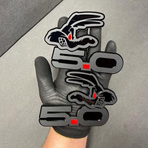 2 emblemas Fender COYOTE 5.0 personalizados para Mustang, multicolor, para coche de carreras, SUV deportivo, adhesivo seguro para coche, fácil de instalar.