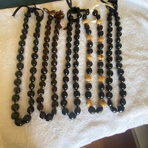 Kukui Nut Lei, Black or Dark Brown or Mixed color, Hawaiian Lei, Necklace, Graduation Lei, Wedding Necklace, Hawaiian Royalty, Gift of Love,