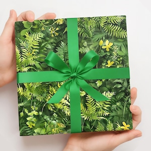 Woodland Wrapping Paper 28x39&quot; Roll Cottagecore Botanical Birthday Ferns Forest Gift Wrap Holiday Christmas Wrapping Paper for Nature Lovers
