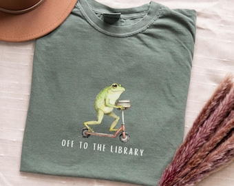 Funny Frog T-Shirt Comfort Colors for Book Lover Tee Shirts Tees, Funny Weird Unhinged Library Librarian Shirt,  Weirdcore Gen Z Meme