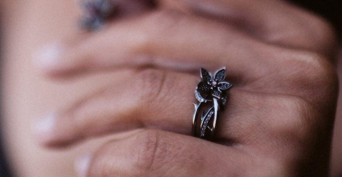 Enchanted Disney Belle Stranger Things Demogorgon Ring Disney Black ...