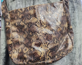 Echtes Leder Hobo Geldbörse von Francesco Biasia