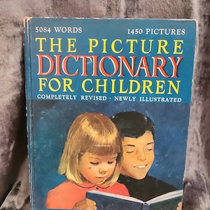 Children&#39;s Picture Dictionary 1970s