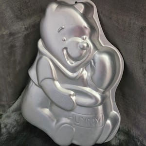Winnie The Pooh Wilton Cake Pan