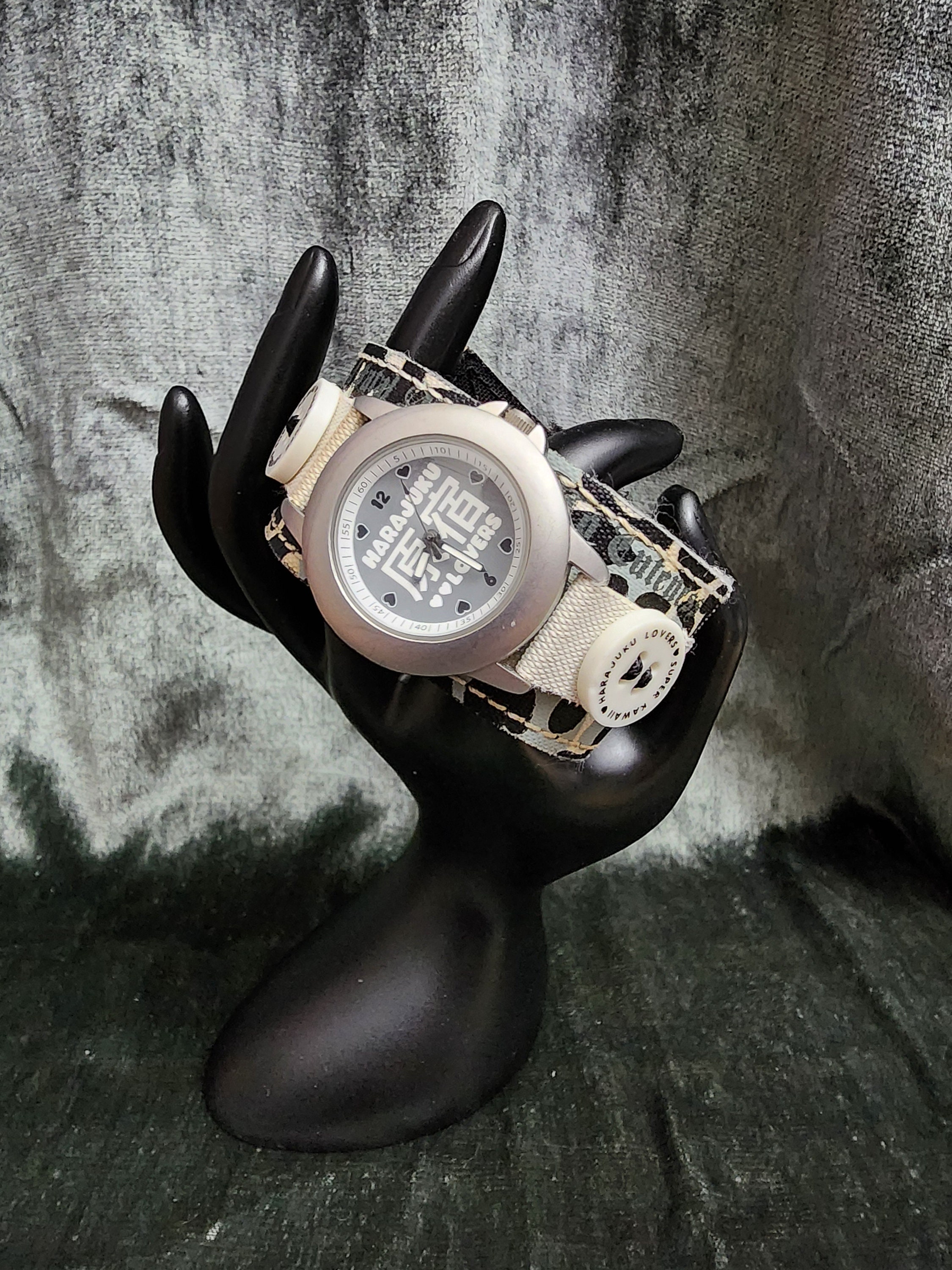 Black and Gray Harajuku Lovers Watch - Etsy Canada