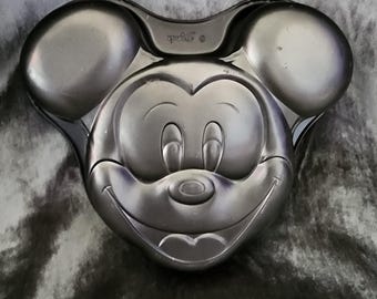 Disney Mickey Mouse Cake Pan