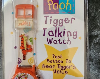 Vintage Winnie the Pooh Talking Tigger Watch