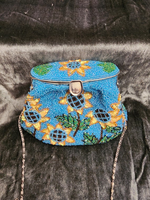 Beaded Sunflower Dome Purse - image 8