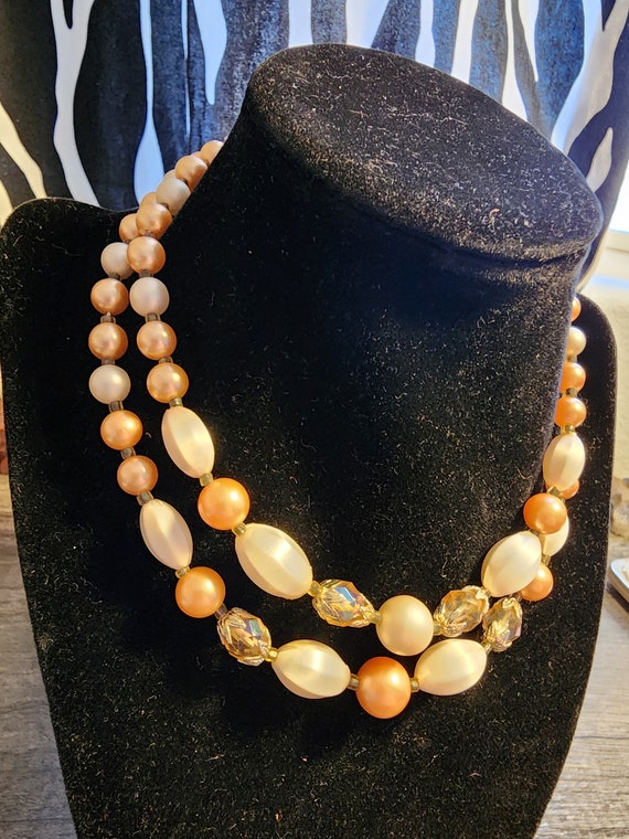 Vintage 1960's Peach Necklace - image 4