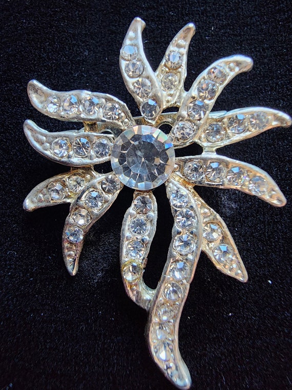 Flower Rhinestone Brooch - image 1