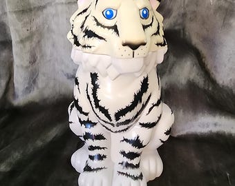 Retro Ringling Brothers White Tiger Cup