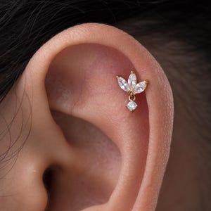 14K Gold Lotus Tread Cartilage Barbell 10.1x7.5mm, 14K Solid Gold Crown Helix Earrings Cartilage Stud, Lotus Piercing, Crown Piercing