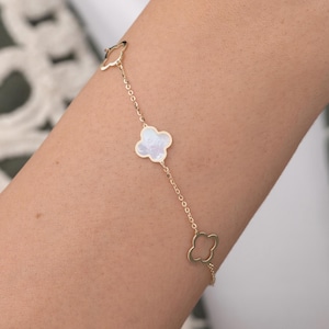 Mother of Pearl Clover Bracelet 10K Gold, Pearl Clover Bracelet Solid 10K Gold, Shamrock Bracelet, White Clover Bracelet, Bracelet for women