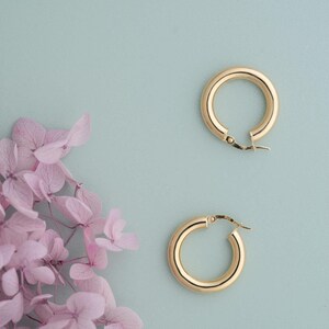 Hoop Earrings 10K Gold, Chunky Hoop Earrings Solid 10K Gold, Thick Hoops, simple hoops, fine jewelry, real gold hoops, traditional hoops