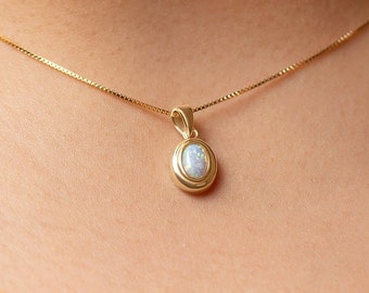 Collar de ópalo ovalado de oro de 14 quilates (10 x 8 mm), colgante de ópalo de oro macizo de 14 quilates, dije de ópalo dorado, piedra preciosa de octubre, collar con piedra de nacimiento de ópalo