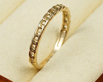 Cuban Chain Ring 10K Gold, Curb Ring solid gold, Stackable Curb Link Ring, layering stacking ring, gift idea for girls, everyday ring