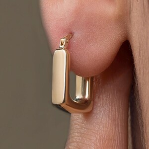 Chunky Hoop Earrings 10K Gold, Rectangle Hoops solid gold, Bold Minimalist Jewelry, everyday jewellery, puffed earrings, rectangular hoops