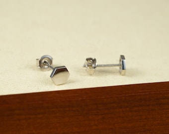10K Solid Gold Hexagon Stud Earrings: Minimalist Honeycomb Design