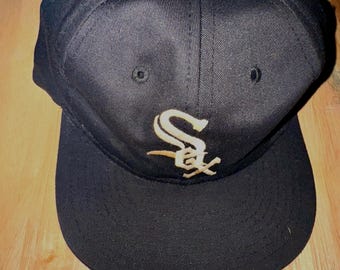 Vintage White Sox Snapback Hat: Retro MLB Baseball Cap