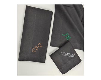 1 Stück Schwarzes Stoff-Taschentuch mit Monogramm , personalisierte Taschentuch mit Stickerei