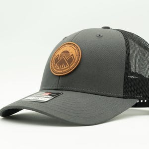 マウンテンレザーパッチハット - リチャードソン 115、ロープロファイルスナップバック