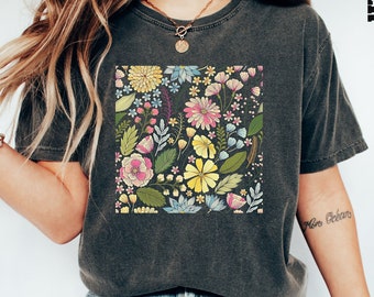 Comfort Colors® Flower Garden Shirt, Flower Shirt, Retro Flower Shirt, Gift For Mama Shirt, Plant Lover Shirt, Gift for Grandma Mother