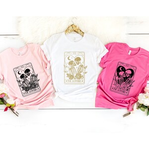Comfort Colors® Camisa Esqueleto, Camisa Esqueleto de Cartas del Tarot, Camiseta del Día de San Valentín, Camisa del Tarot de San Valentín, Camisa Los Amantes, Camiseta Unisex